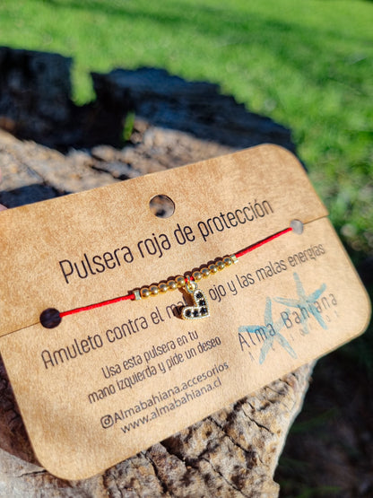 Pulsera roja corazón con circones negros