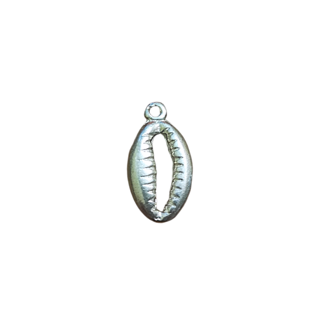 Charm conchita cauri plata